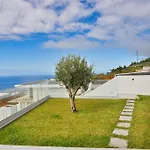 Noelia Ocean View Villa Prazeres
