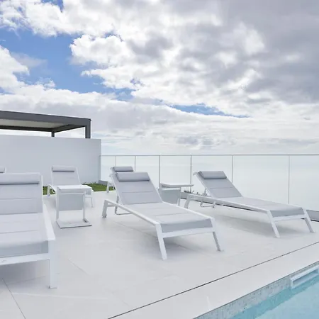 Noelia Ocean View Villa *