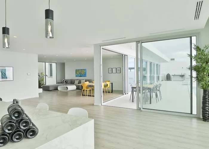 Noelia Ocean View Willa