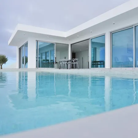 Noelia Ocean View Villa Prazeres