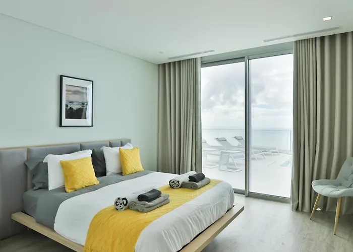 Noelia Ocean View Villa *