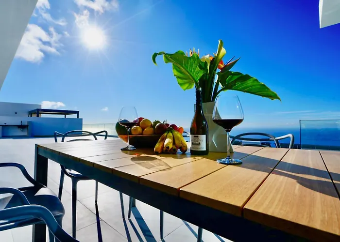 Noelia Ocean View Villa Prazeres